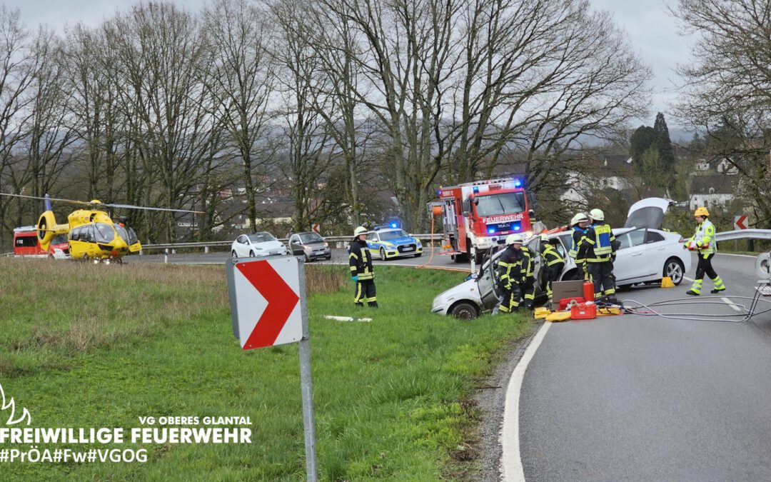 Verkehrsunfall, Schönenberg-Kübelberg, B423